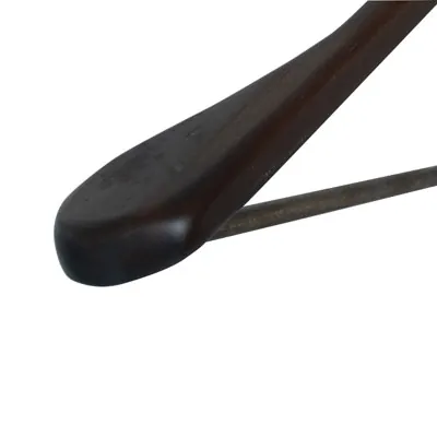 Cintre bois vintage foncé épaules larges avec barre 45 cm - Cintre chemise - Cintre costume - Cintres bois-2