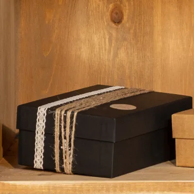 Boîte cadeau noire carton kraft 15 x 21 x 8 cm - Paquet de 4 - Boites cloches-2