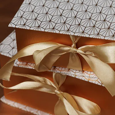 Boîtes kraft Art déco avec couvercle à rabat - blanc / cuivre - 16 x 11 x H 6 cm - Boites cadeaux carton pliables-3
