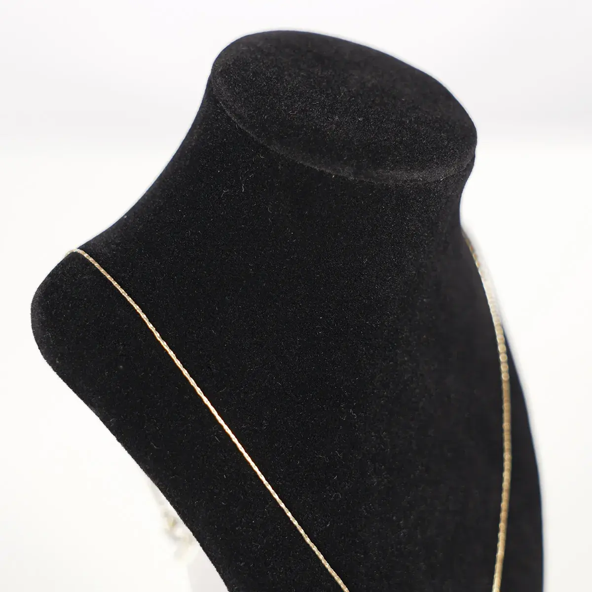 Présentoir collier en flanelle Noir 12 x 18 cm - Support collier - Buste collier - Présentoirs colliers et pendentifs-4