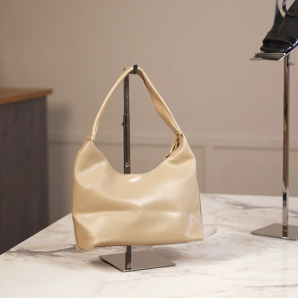 Présentoir réglable porte sac en L H 35 à 60 cm métal chromé - Présentoir sac à main - Présentoirs sacs et portefeuilles-4