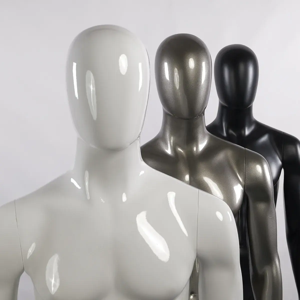 Mannequin homme finition laquée H 184 cm fibre de verre - Gris métal - Mannequins hommes-6