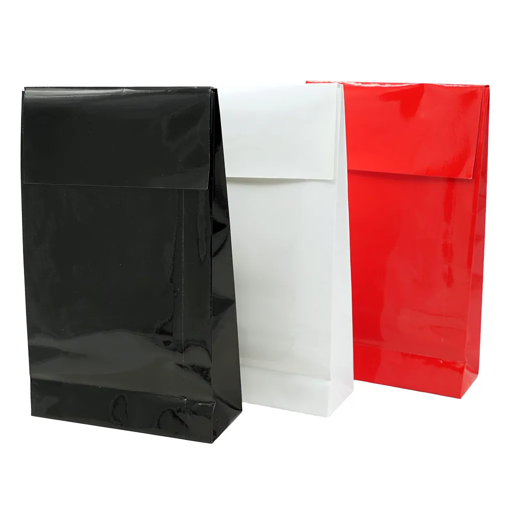 Pochette cadeau luxe noire brillante pelliculée, adhésive 14+5,5x23 cm – 170 g/m² – Paquet de 50 - Pochettes cadeaux luxe-2