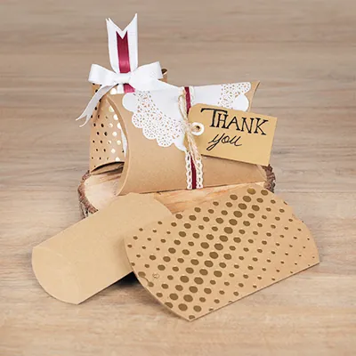 Boîte berlingot carton kraft à pois dorés 7 x 7 x 3 cm – Paquet de 100 - Boites berlingots-3