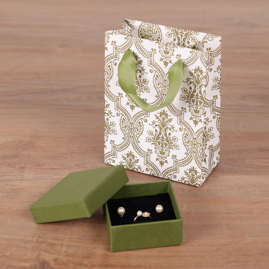 Sac luxe blanc / vert motif baroque et poignées ruban – L 12 x P 6 x H 16 cm – Paquet de 20 - Sacs kraft luxe-4