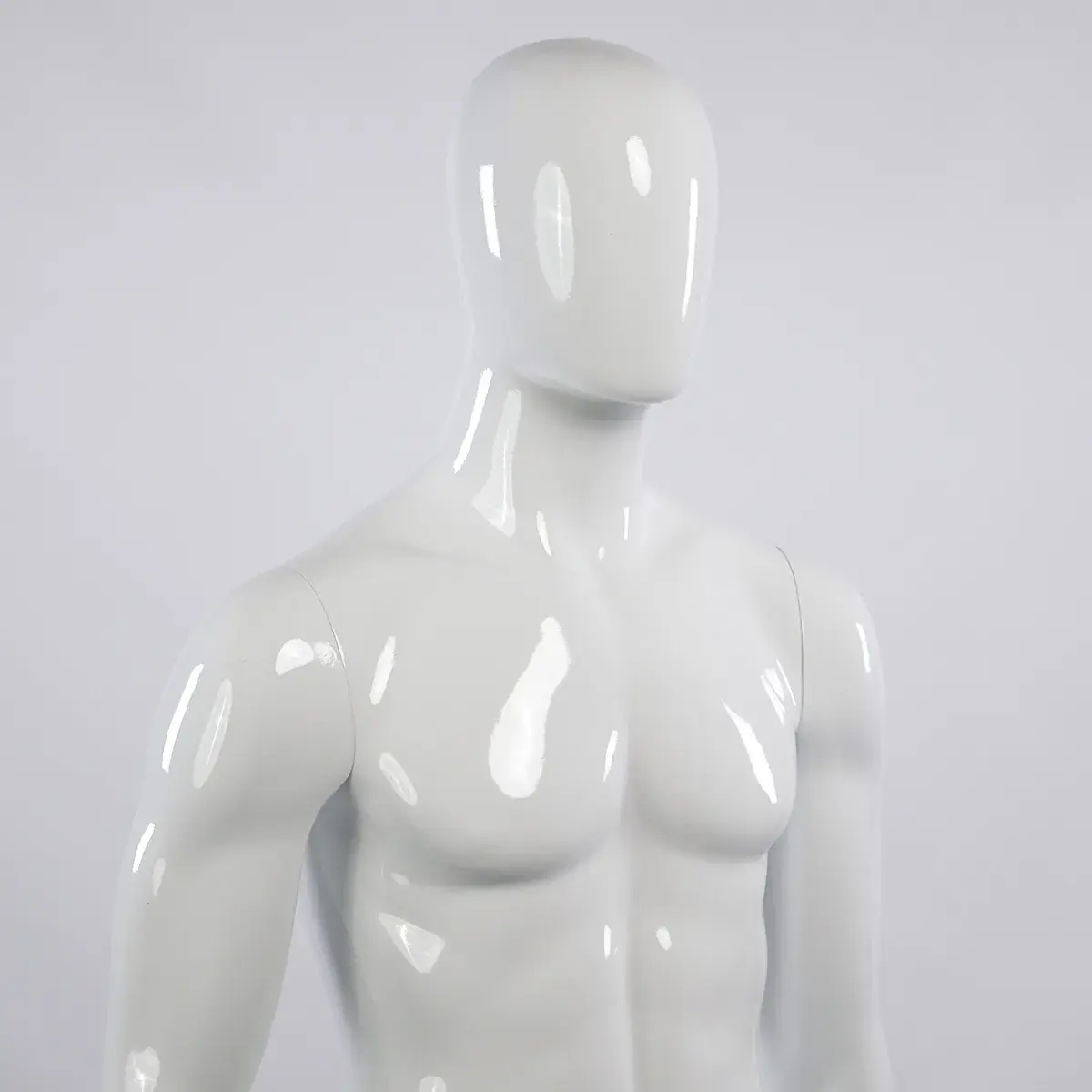 Mannequin homme, finition laquée, bras le long du corps H 186 cm Fibre de verre - Blanc - Mannequins abstraits-4