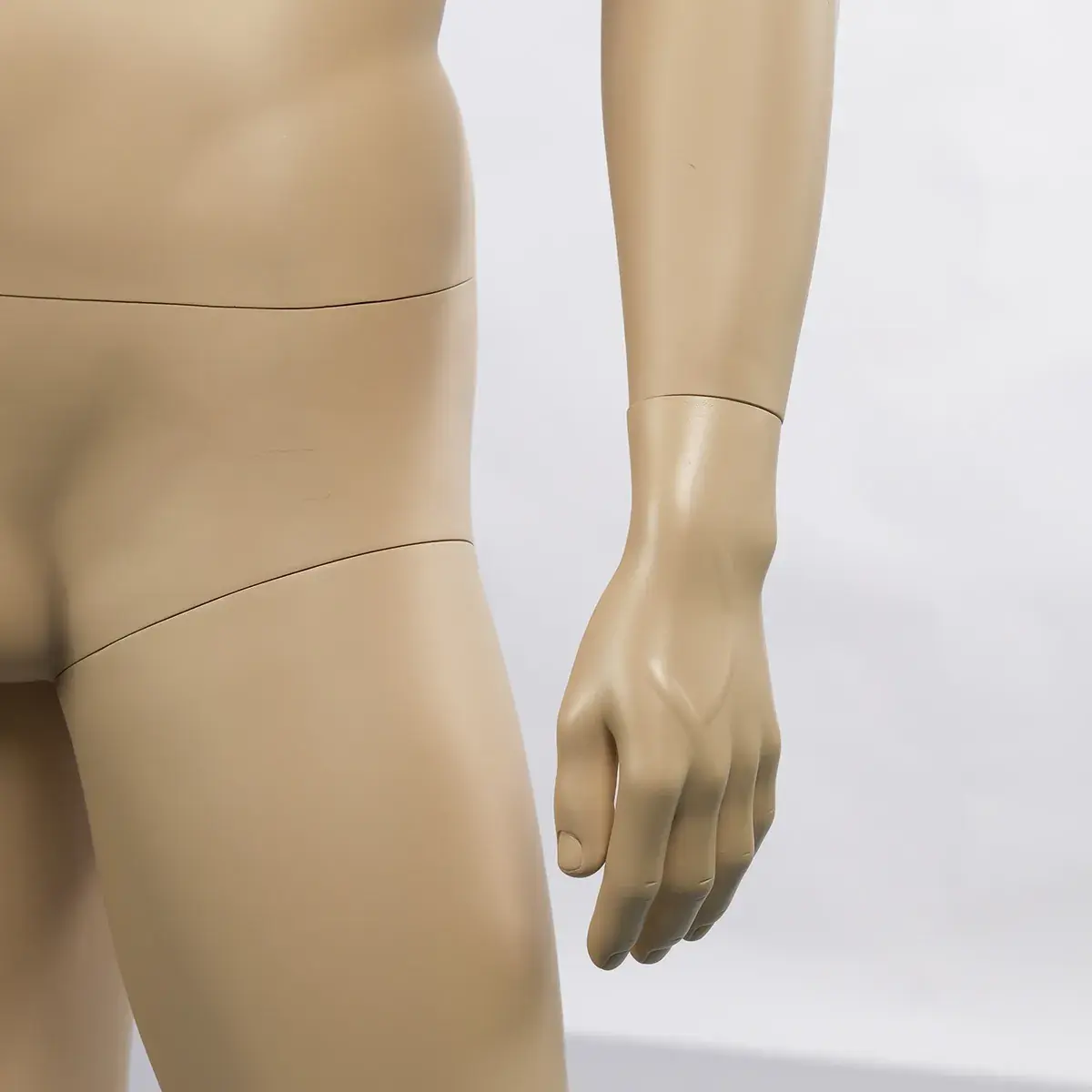 Mannequin homme cheveux sculptés roux H 186 cm Fibre de verre - Chair - Mannequins cheveux sculptés-5