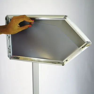 Panneau d'affichage flèche A4 horizontal - Porte-visuels sur pied-2