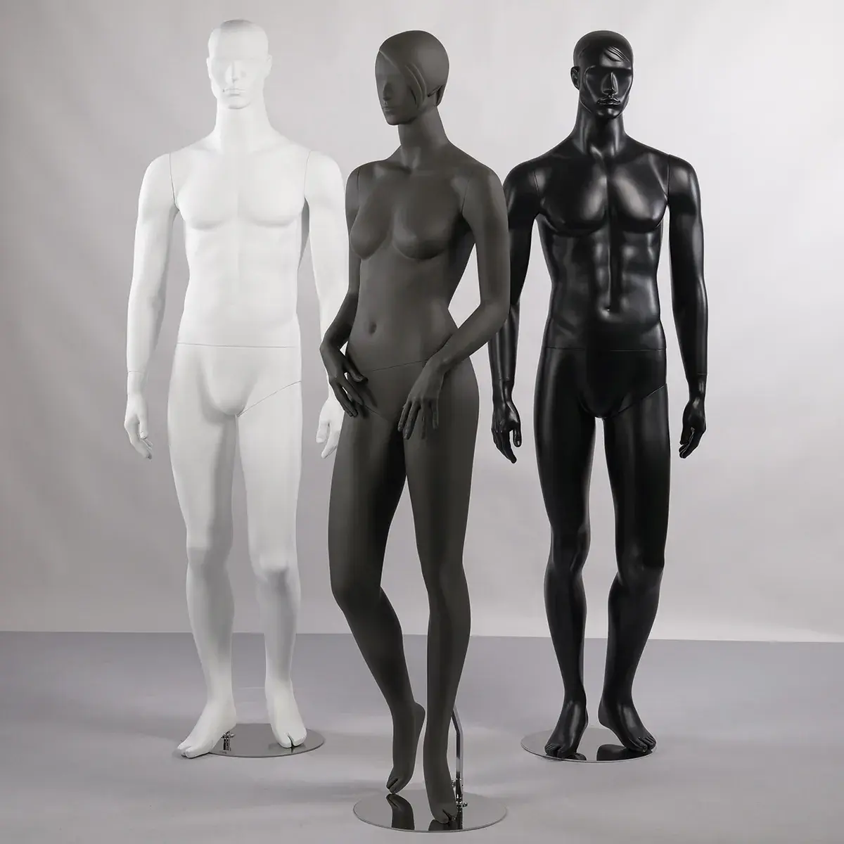Mannequin homme, tête et cheveux sculptés H 186 cm Fibre de verre - Blanc mat - Mannequins cheveux sculptés-5